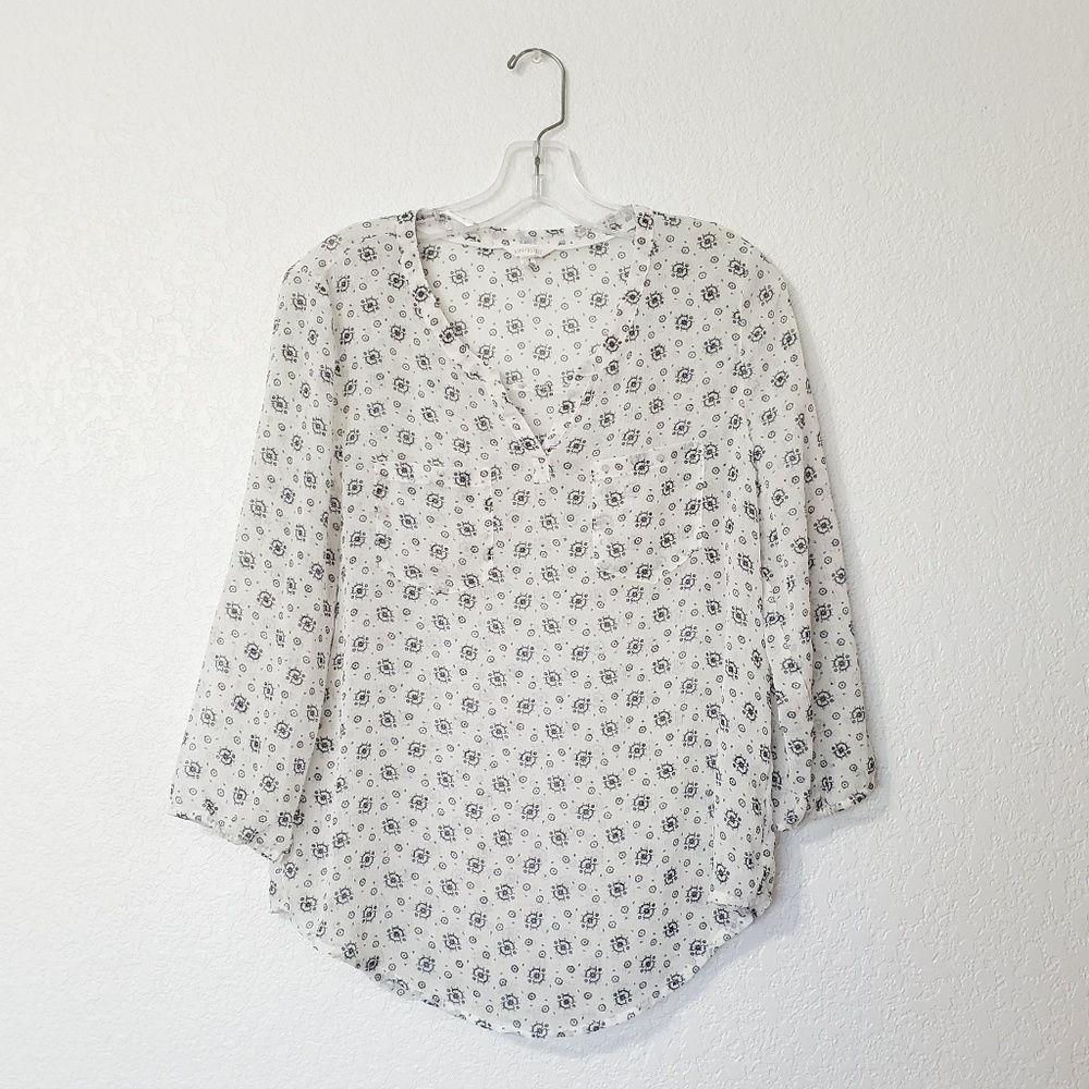 Aeropostale Sheer V Neck